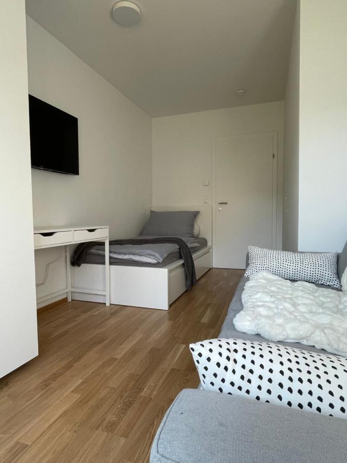 Luxury - Apartment Mit Balkon In Seenaehe Gmunden Buitenkant foto